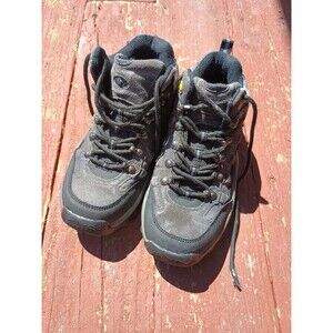 Columbia Womens 7.5 Hiking Boots